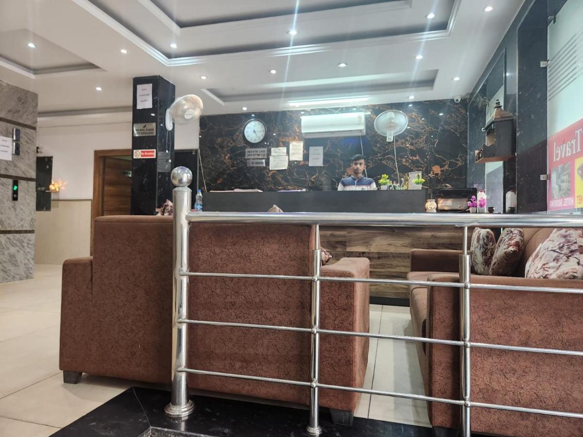 Hotel Ambe Inn By Ambience Delhi Igi Airport New Delhi Bagian luar foto