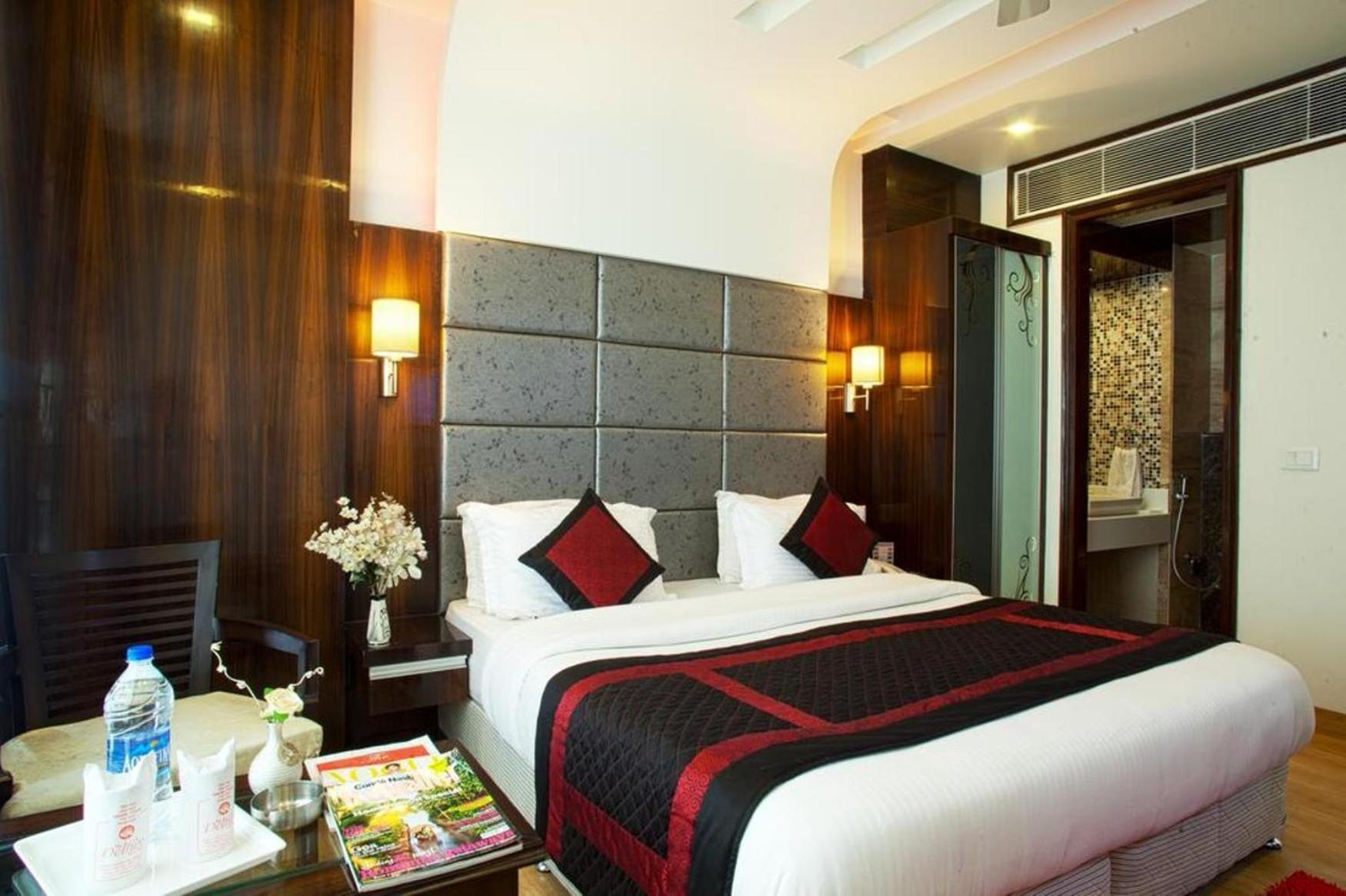 Hotel Ambe Inn By Ambience Delhi Igi Airport New Delhi Bagian luar foto