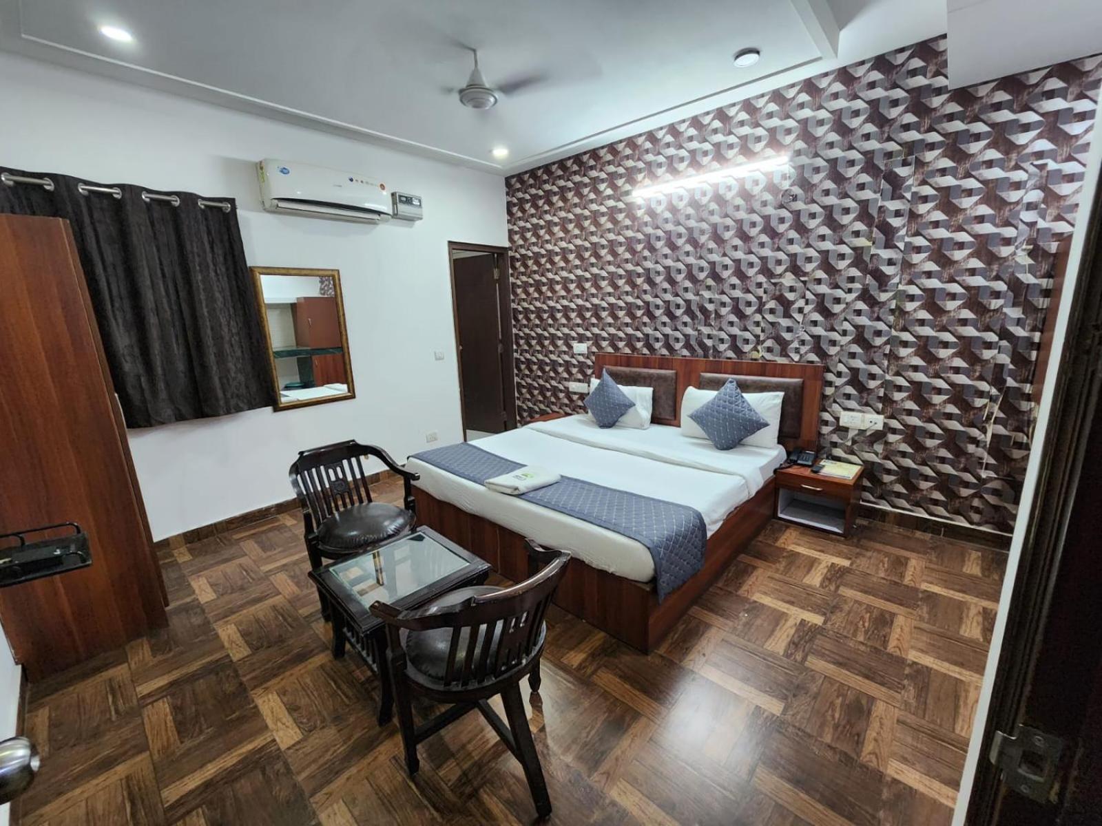 Hotel Ambe Inn By Ambience Delhi Igi Airport New Delhi Bagian luar foto